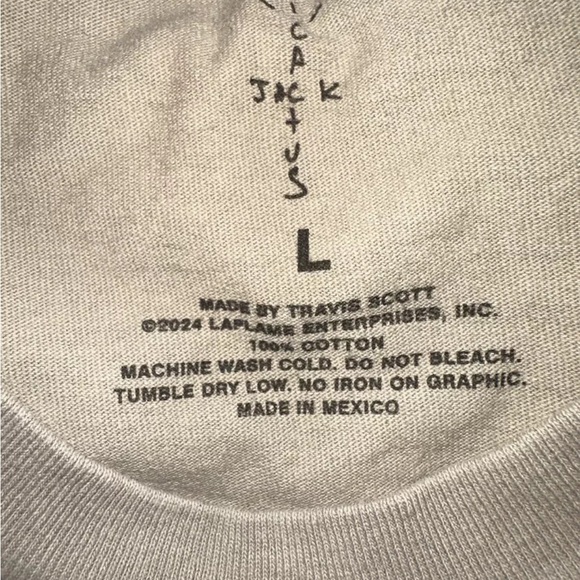 Travis Scott Miami Rolling Loud Festival Exclusive Utopia Tee - Picture 8 of 10